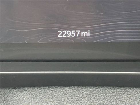 Used 2023 Jeep Grand Cherokee Overland AWD/4WD image 11