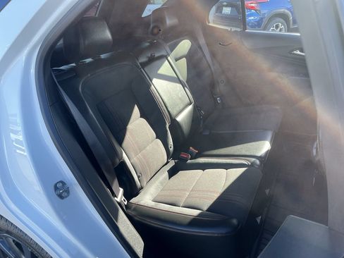Used 2024 Chevrolet Equinox RS FWD image 25