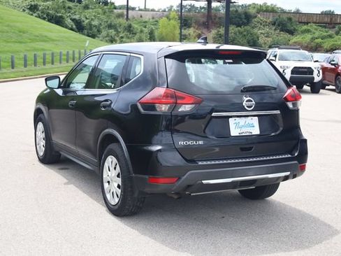 Used 2018 Nissan Rogue S FWD image 5