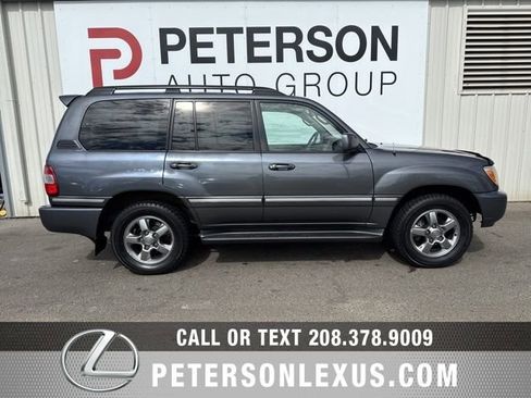 Used 2006 Toyota Land Cruiser Base image 3