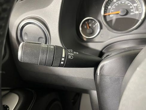 Used 2017 Jeep Compass Latitude AWD/4WD image 17