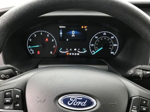 Used 2023 Ford Transit 350 XLT image 8