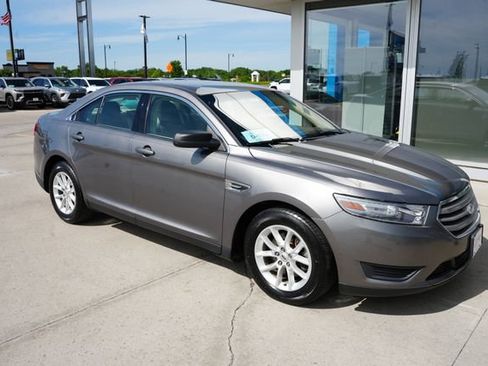 Used 2014 Ford Taurus SE FWD image 28