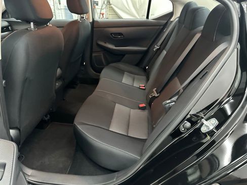 Used 2025 Nissan Sentra SV FWD image 19