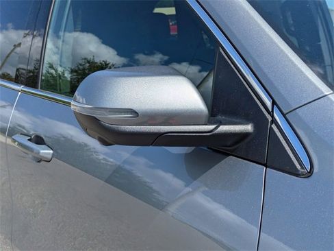 New 2025 Buick Enclave Preferred w/ Power Package image 10