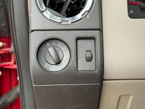 Used 2010 Ford F250 XL AWD/4WD image 18