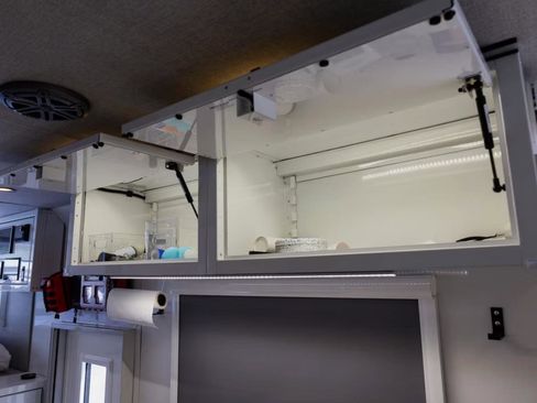 Used 2024 RAM 5500 Limited image 28