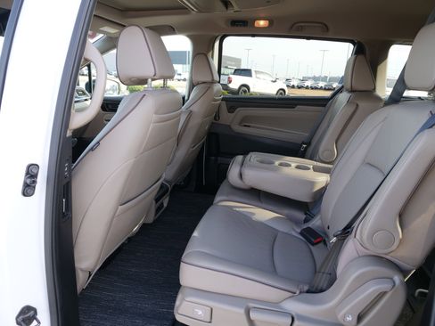 Certified 2024 Honda Odyssey Elite image 15