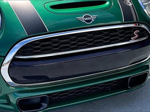 Used 2019 MINI Cooper S image 31