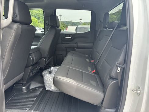New 2026 Chevrolet Silverado 1500 W/T AWD/4WD image 21