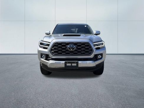 Used 2023 Toyota Tacoma TRD Sport AWD/4WD image 3