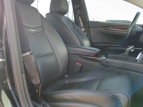 Used 2016 Cadillac XTS Luxury w/ Driver Awareness Package FWD image 12