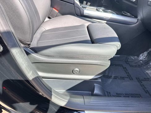 Used 2026 Mercedes-Benz GLA 250 image 12