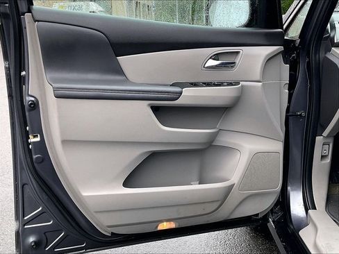 Used 2015 Honda Odyssey EX-L image 9