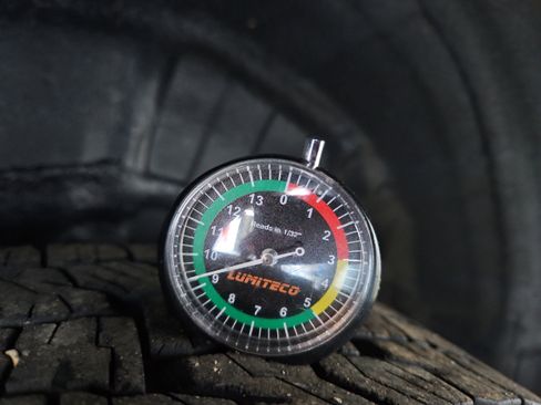 Used 2018 Toyota RAV4 XLE image 21