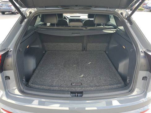 Used 2023 Volkswagen Atlas Cross Sport SEL image 8