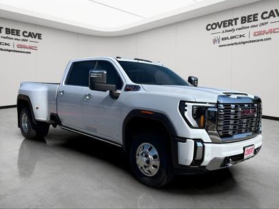 New 2026 GMC Sierra 3500 Denali w/ Denali Reserve Package