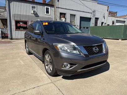 Used 2016 Nissan Pathfinder Platinum w/ Cargo Package