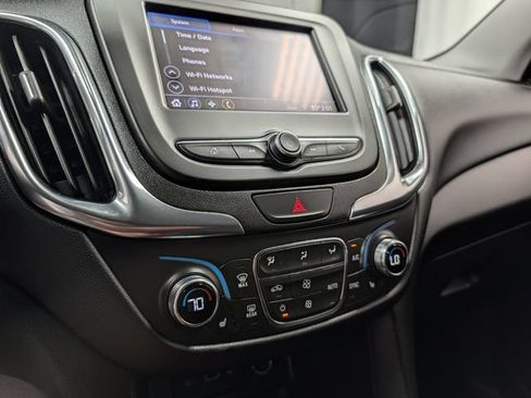 Certified 2021 Chevrolet Equinox LT FWD image 23