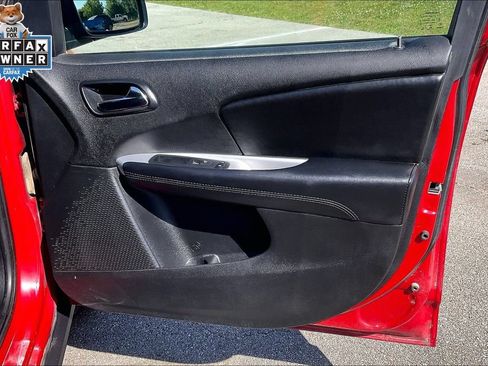 Used 2020 Dodge Journey SE w/ SE Popular Equipment Group FWD image 22