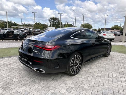 Certified 2026 Mercedes-Benz CLE 300 4MATIC Coupe image 5