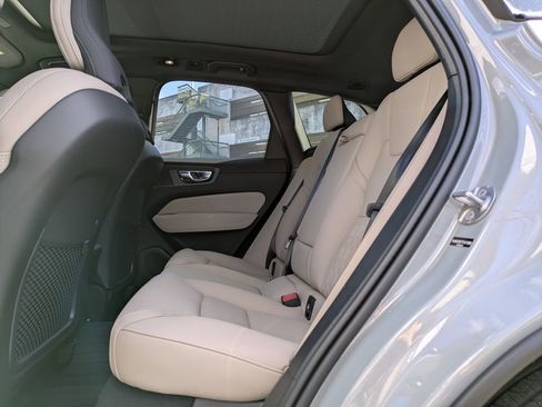 New 2026 Volvo XC60 B5 Plus w/ Protection Package Premier image 4