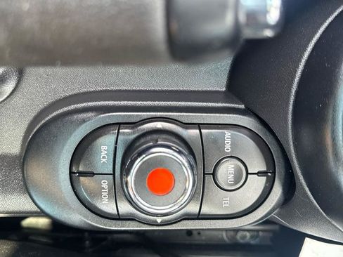 Used 2018 MINI Cooper S FWD image 37