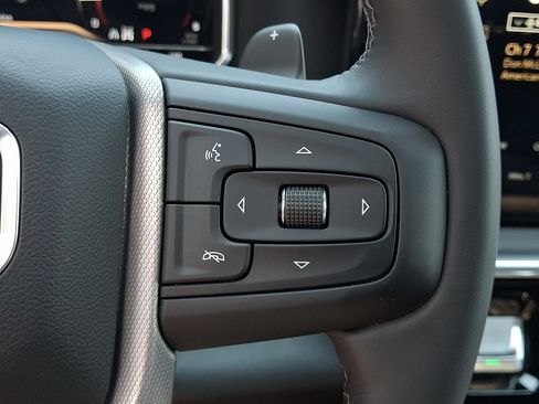 Used 2025 GMC Sierra 1500 Denali AWD/4WD image 25