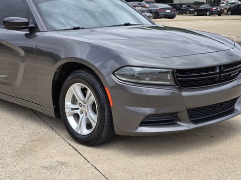 Used 2023 Dodge Charger SXT RWD image 9
