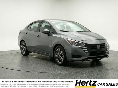 Used 2025 Nissan Versa SV FWD image 1