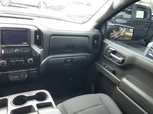 Used 2021 Chevrolet Silverado 1500 Custom w/ LPO, Blackout Package RWD image 15