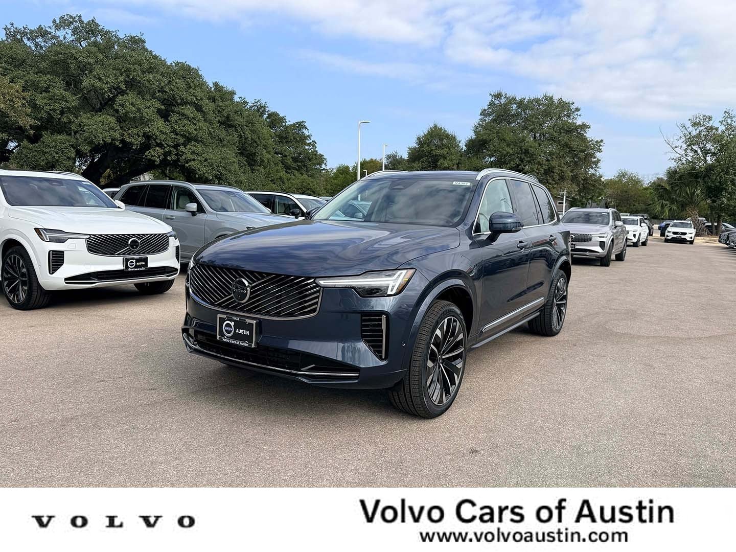 Used 2026 Volvo XC90 B6 Ultra w/ Protection Package AWD/4WD image 1