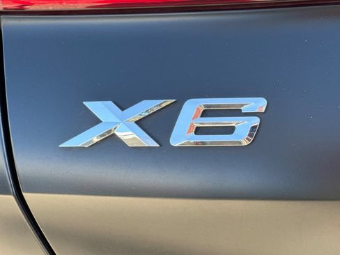 Used 2020 BMW X6 sDrive40i w/ M Sport Package RWD image 28
