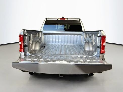 Used 2025 RAM 1500 Laramie w/ Sport Appearance Package AWD/4WD image 25