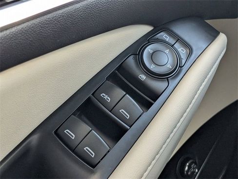 Used 2022 Buick Enclave Essence w/ Experience Buick Package image 24