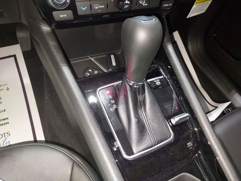 New 2026 Jeep Compass Latitude image 23