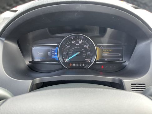 Used 2018 Ford Explorer XLT w/ Equipment Group 202A image 19