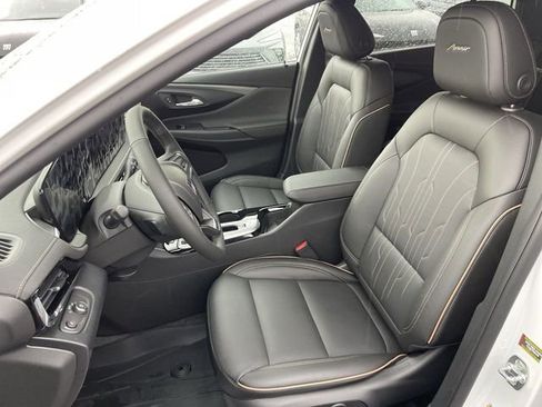 New 2026 Buick Envista Sport Touring FWD image 11