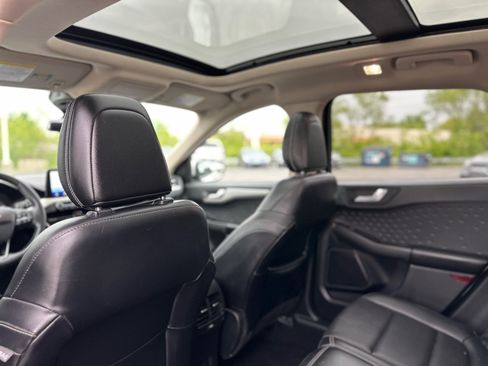 Used 2020 Ford Escape SEL AWD/4WD image 40