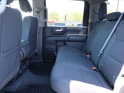 Used 2024 Chevrolet Silverado 2500 Custom w/ Custom Value Package image 12