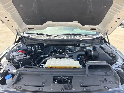 Used 2024 Ford F150 XLT w/ Equipment Group 302A MID RWD image 32