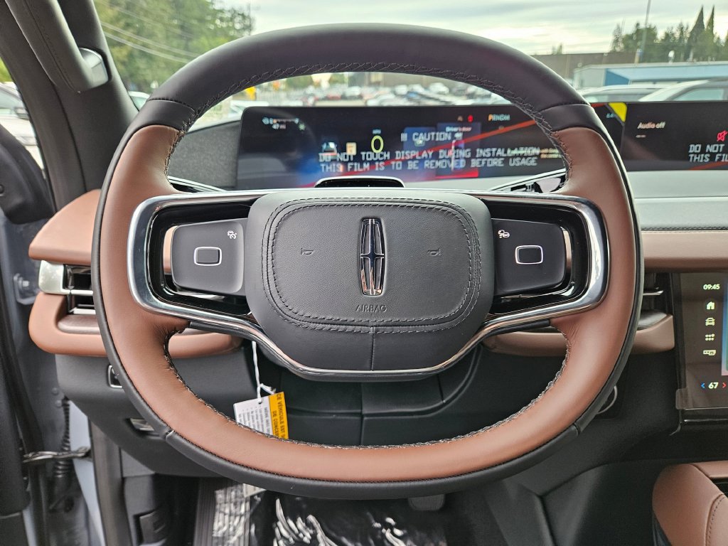 New 2027 Lincoln Navigator Reserve AWD/4WD image 23