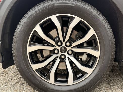 Used 2020 Ford Explorer ST w/ Premium Technology Package AWD/4WD image 9