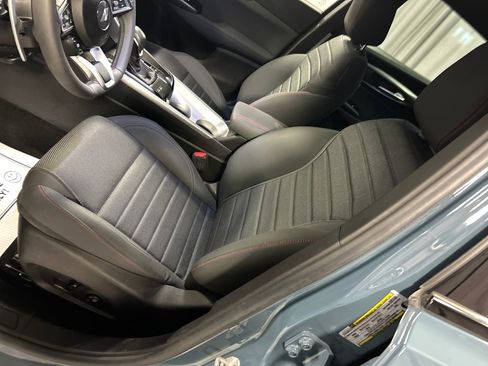 Used 2024 Dodge Hornet R/T w/ R/T Blacktop Package AWD/4WD image 12