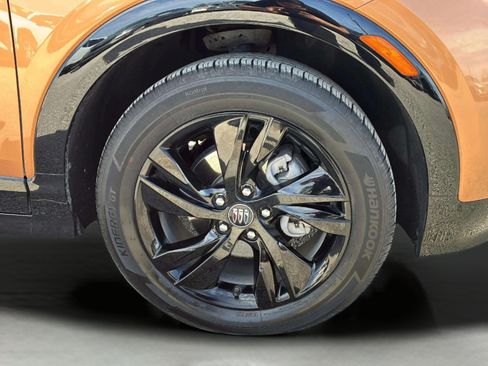 Used 2024 Buick Encore GX Sport Touring w/ Advanced Technology Package FWD image 30