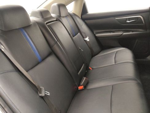 Used 2018 Nissan Altima 2.5 SR w/ SR Special Edition image 19