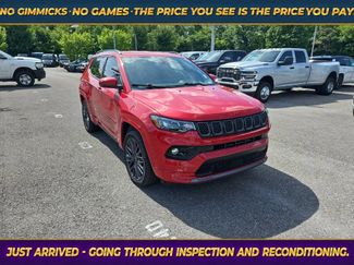 Used 2023 Jeep Compass Limited AWD/4WD video 1