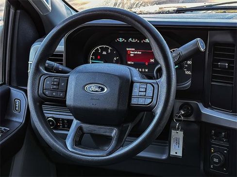 Used 2023 Ford F250 XL w/ FX4 Off-Road Package image 28