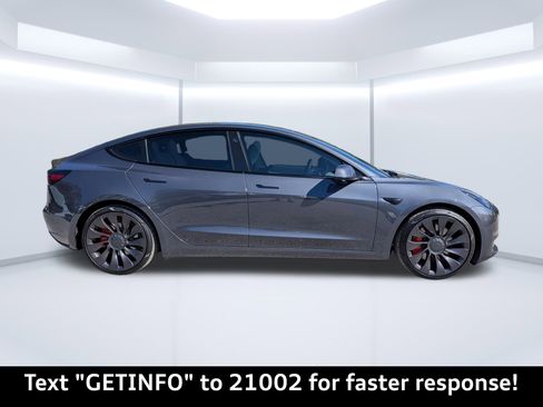 Used 2021 Tesla Model 3 Performance image 2