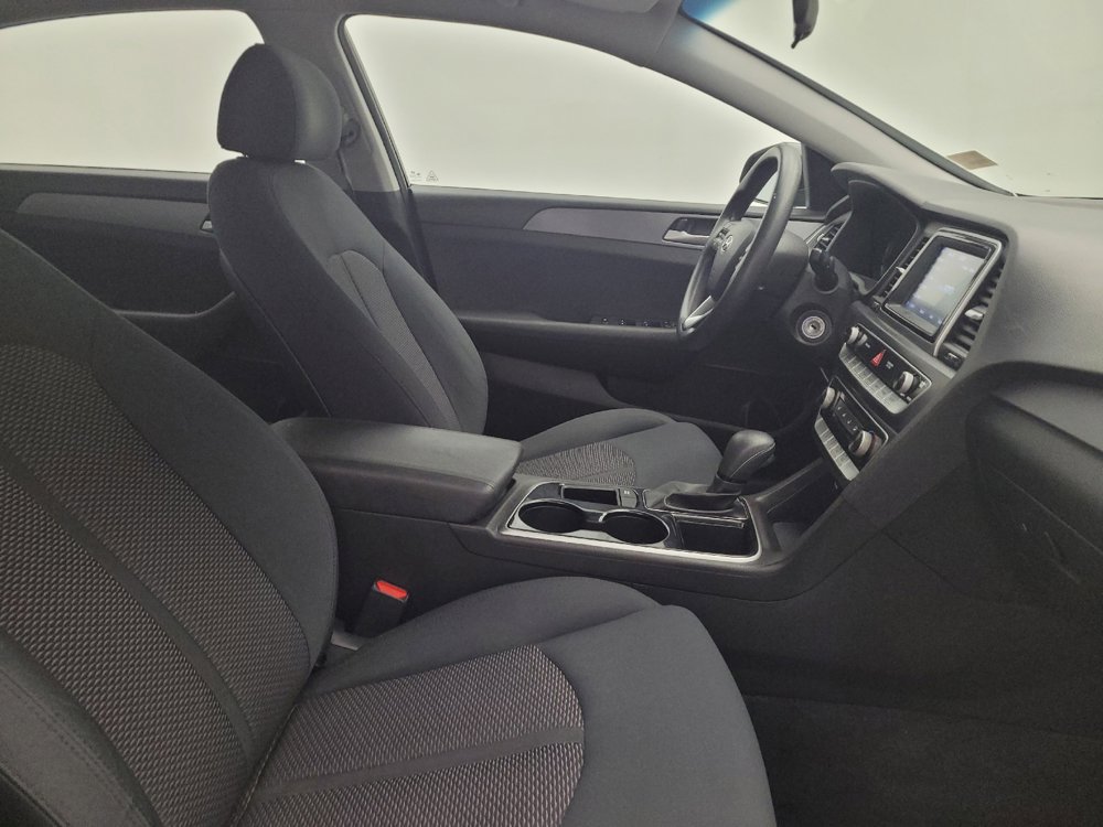 Used 2018 Hyundai Sonata SE w/ Cargo Package FWD image 21